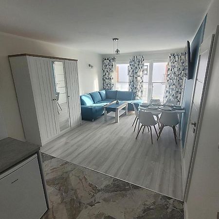 Pobierowo Baltic Apartament Turkusowy Buitenkant foto