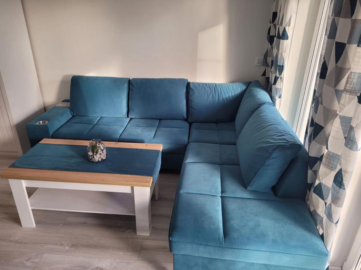 Pobierowo Baltic Apartament Turkusowy Buitenkant foto