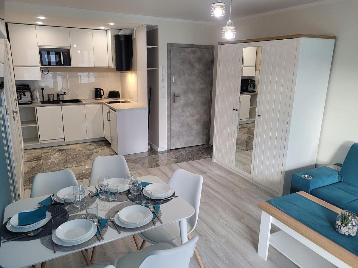Pobierowo Baltic Apartament Turkusowy Buitenkant foto