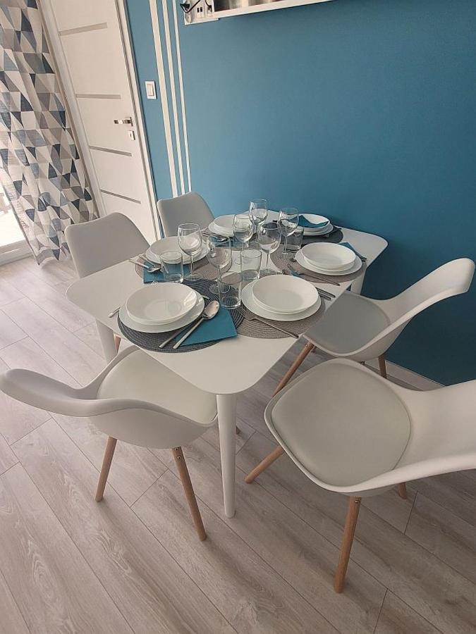 Pobierowo Baltic Apartament Turkusowy Buitenkant foto