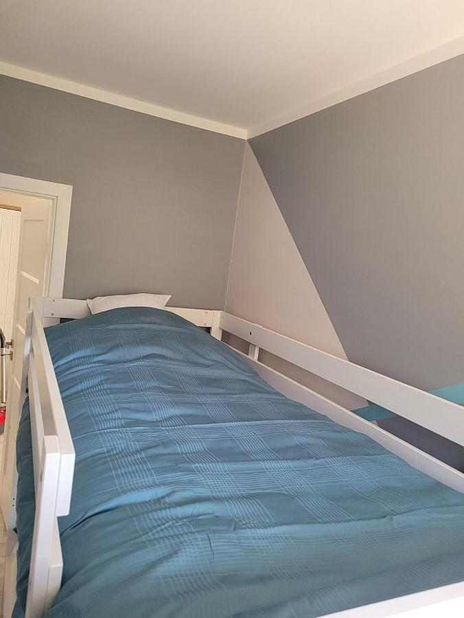 Pobierowo Baltic Apartament Turkusowy Buitenkant foto